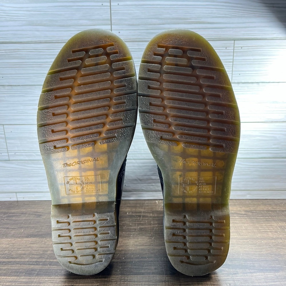 Dr. Martens 1460 8 Eye Black Boots - M 9 - W 10 - Picture 10 of 11